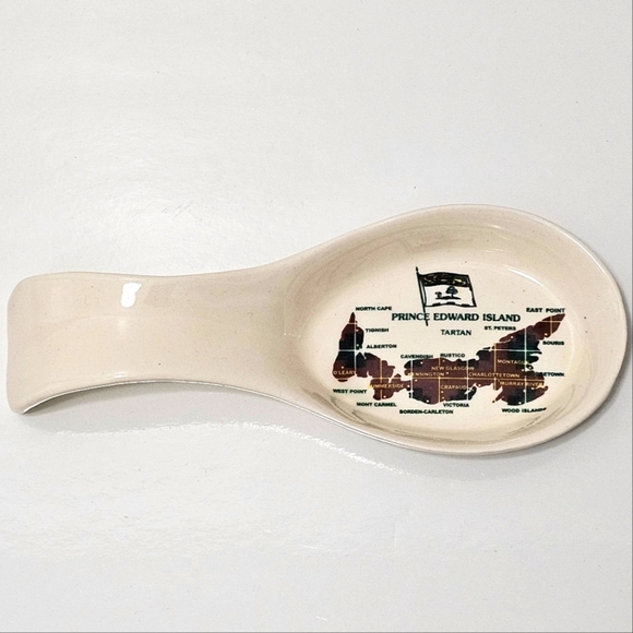 Vintage Ceramic Prince Edward Island Tartan Souvenir Spoon Rest - Picture 7 of 14